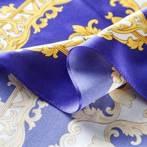 Платок шелковый 67х67 см 510753 фиолетово-синий принтованный