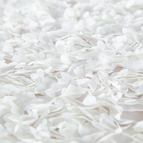 Объемная вышивка на сетке 010-20046 молочный