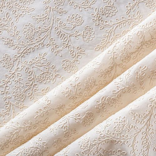 Шитье 067-00949 экрю